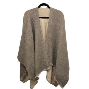 Uniqlo Reversible 2-Way Stole Cape Poncho OS Grey & Ivory Fringe Minimalist Cozy